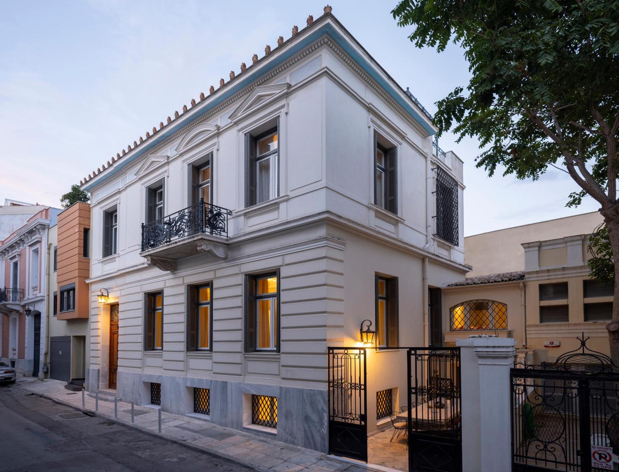 The White House In Plaka By Jj Hospitality Villa Athens Exterior photo